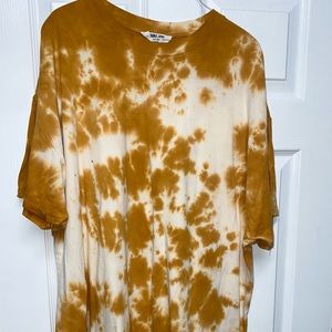 Boutique Oversized Dyed Tee